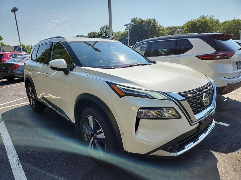 2021 NISSAN ROGUE PLATINUM