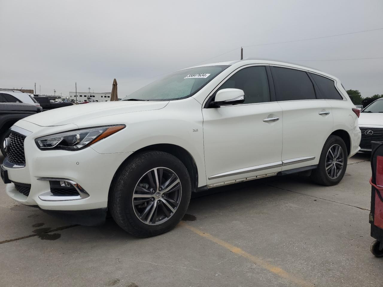 2019 INFINITI QX60 LUXE