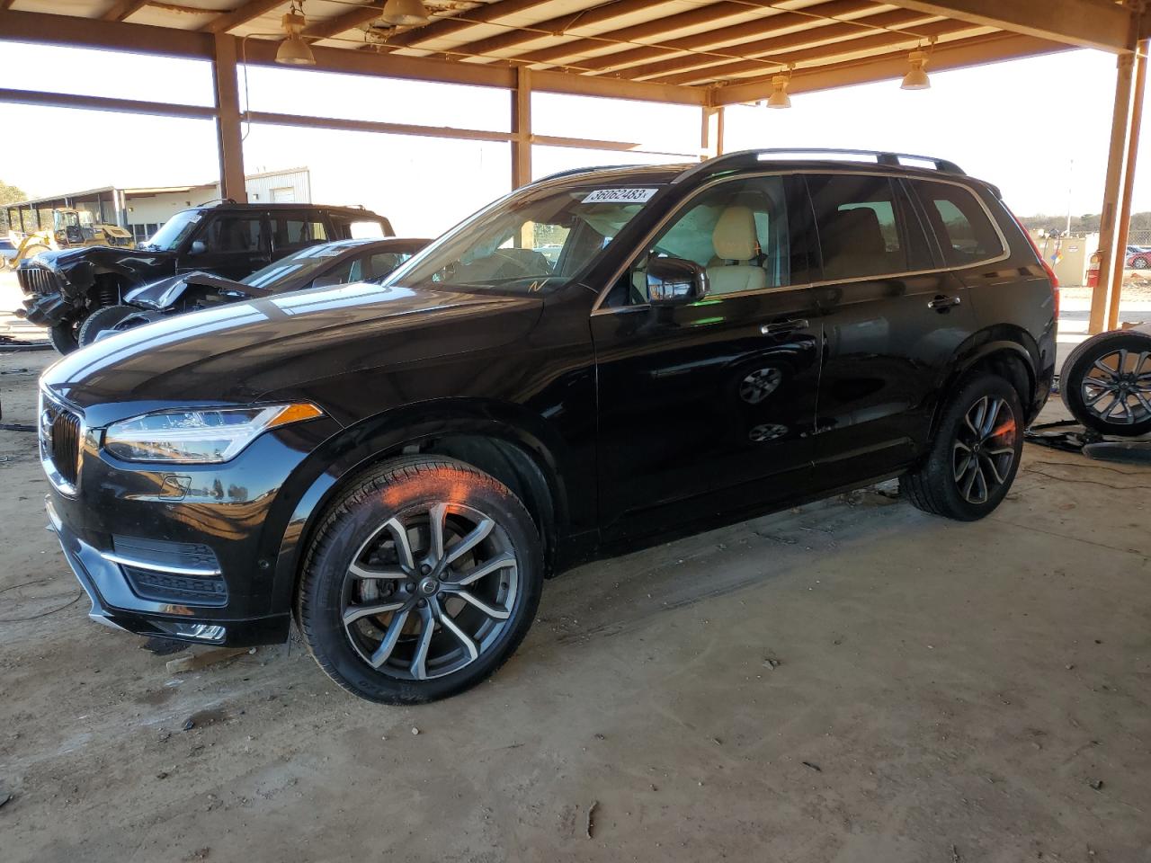 2016 VOLVO XC90 T6