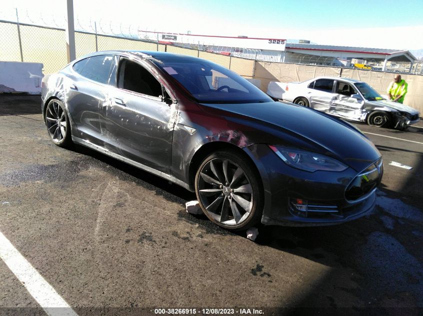 2015 TESLA MODEL S 70D/85D/P85D