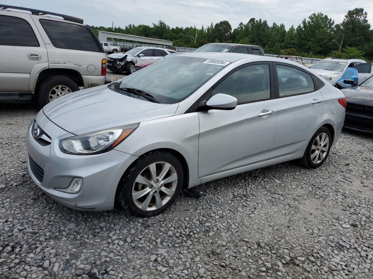 2013 HYUNDAI ACCENT GLS