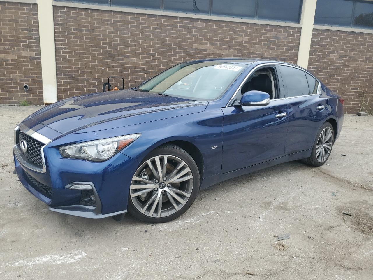 2018 INFINITI Q50 LUXE