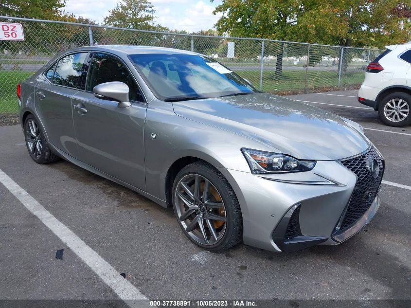 2020 LEXUS IS 300