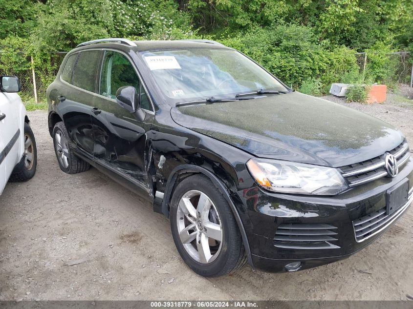 2014 VOLKSWAGEN TOUAREG 3.6L LUX