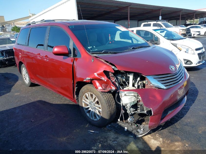 2014 TOYOTA SIENNA XLE V6 8 PASSENGER