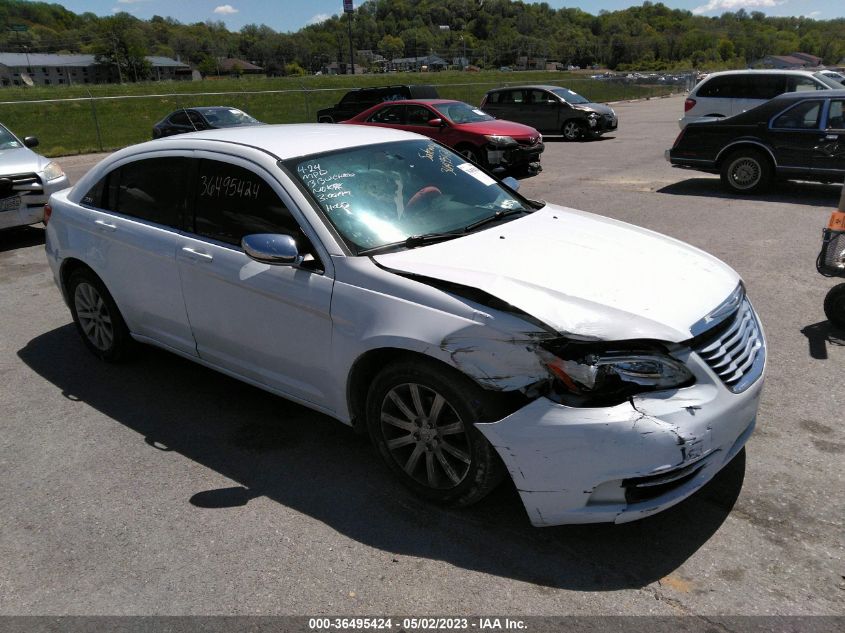 2014 CHRYSLER 200 LX