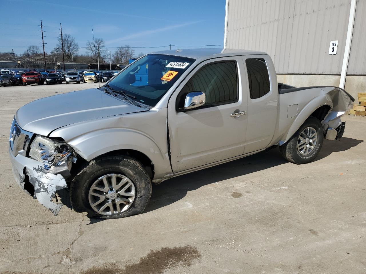 2015 NISSAN FRONTIER S