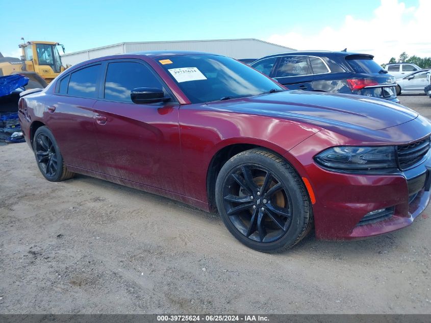 2017 DODGE CHARGER SXT