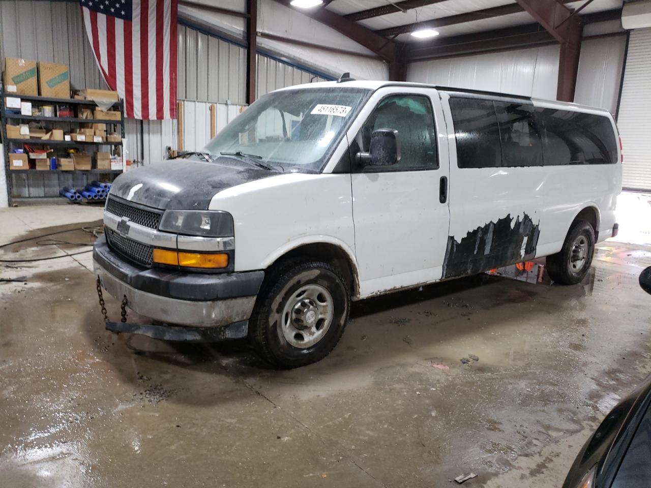 2017 CHEVROLET EXPRESS G3500 LT