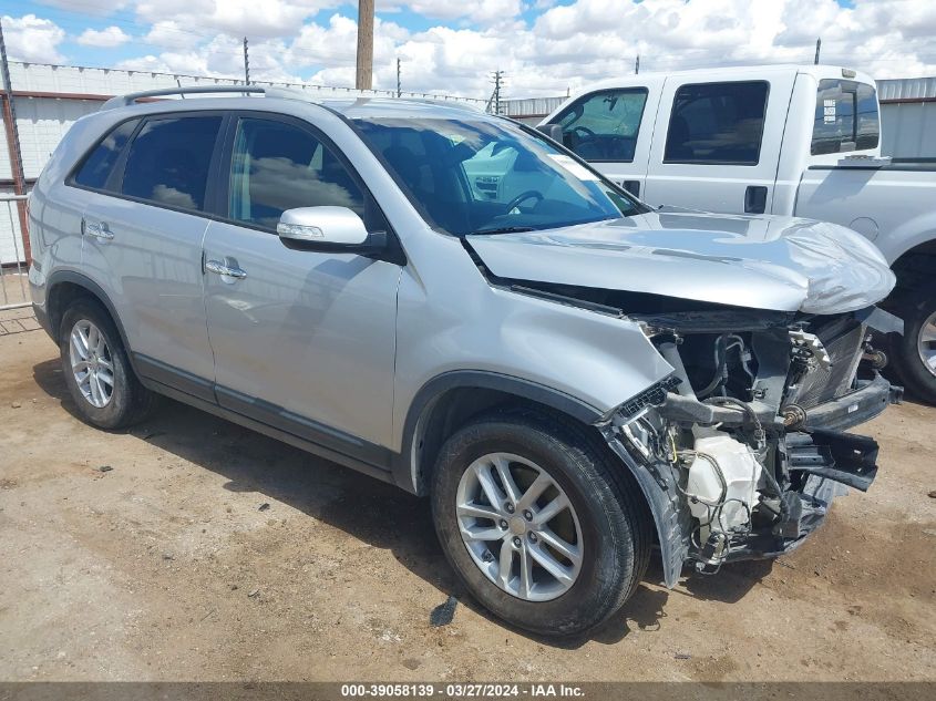 2014 KIA SORENTO LX