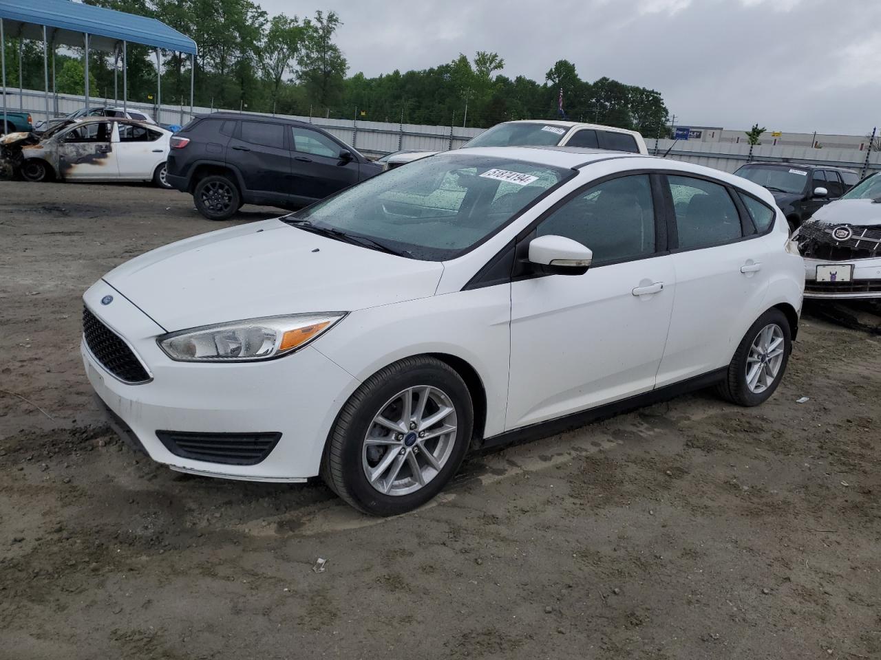 2015 FORD FOCUS SE