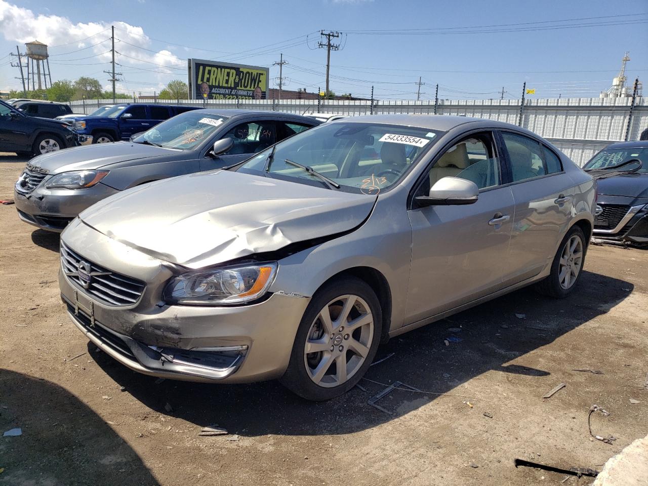 2015 VOLVO S60