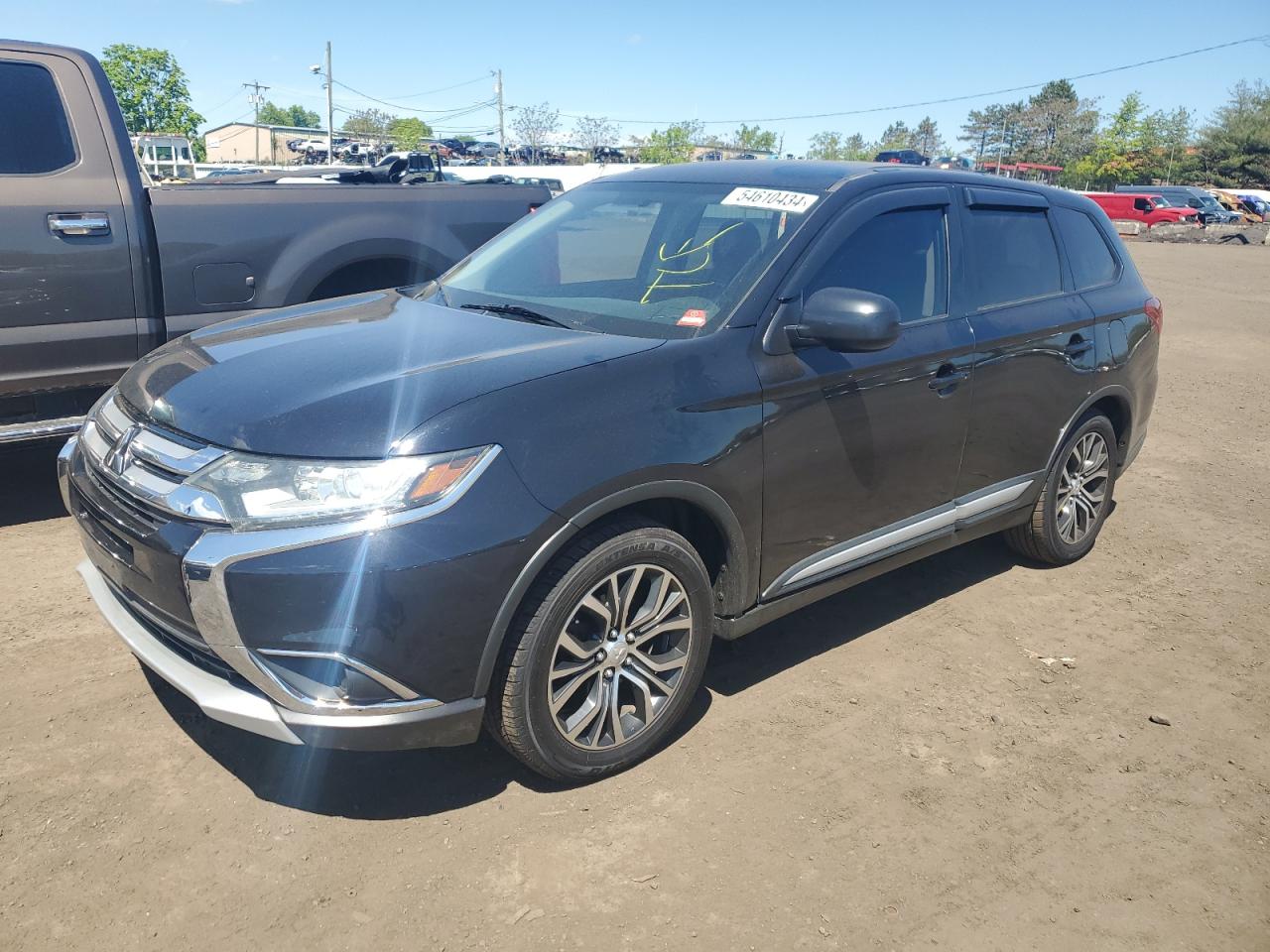 2017 MITSUBISHI OUTLANDER ES