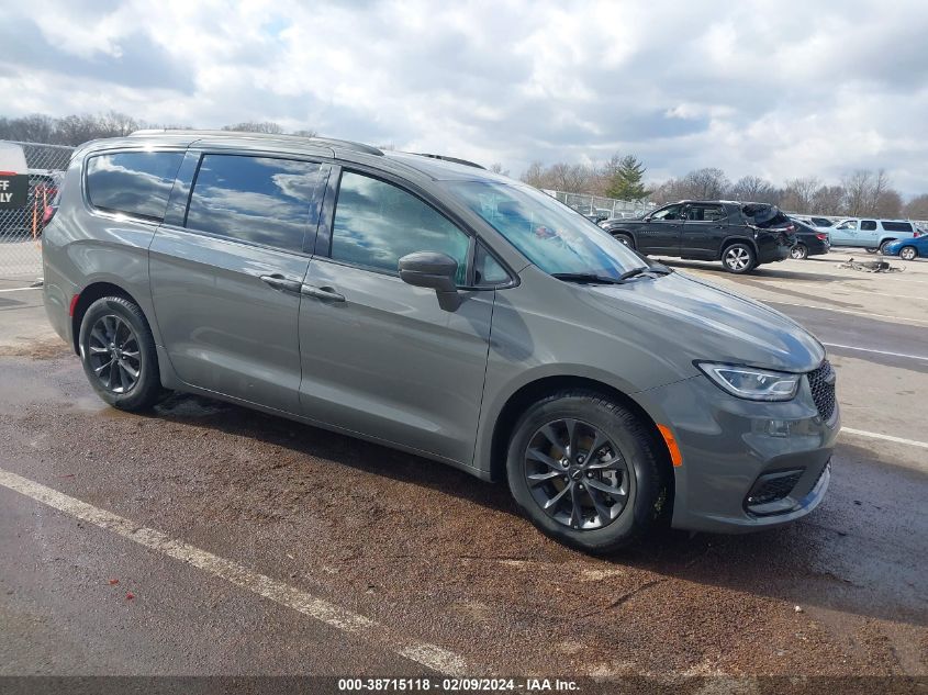 2022 CHRYSLER PACIFICA TOURING L