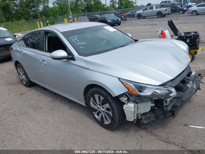 2019 NISSAN ALTIMA S