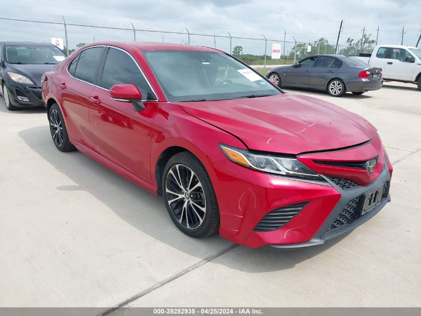 2019 TOYOTA CAMRY SE