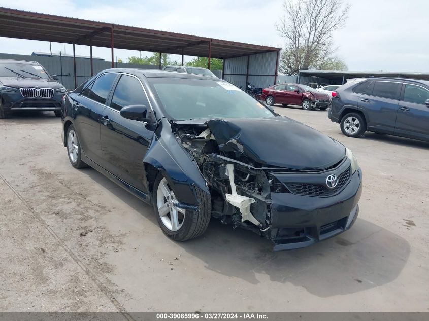 2013 TOYOTA CAMRY SE