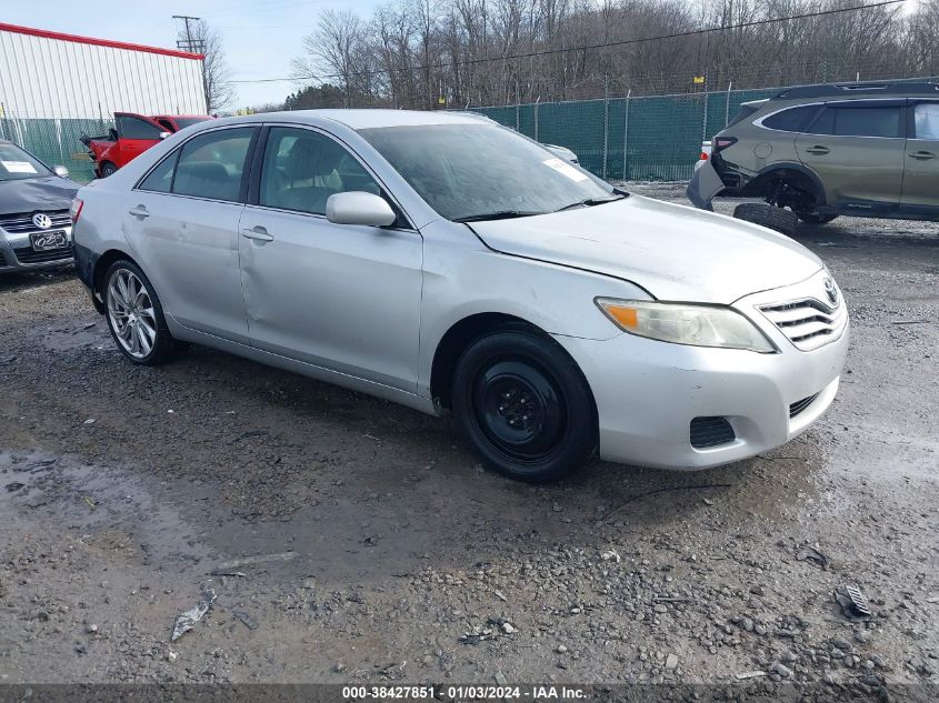 2010 TOYOTA CAMRY LE