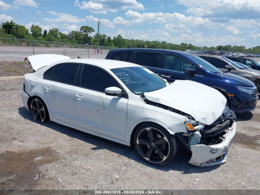 2014 VOLKSWAGEN JETTA 1.8T SE