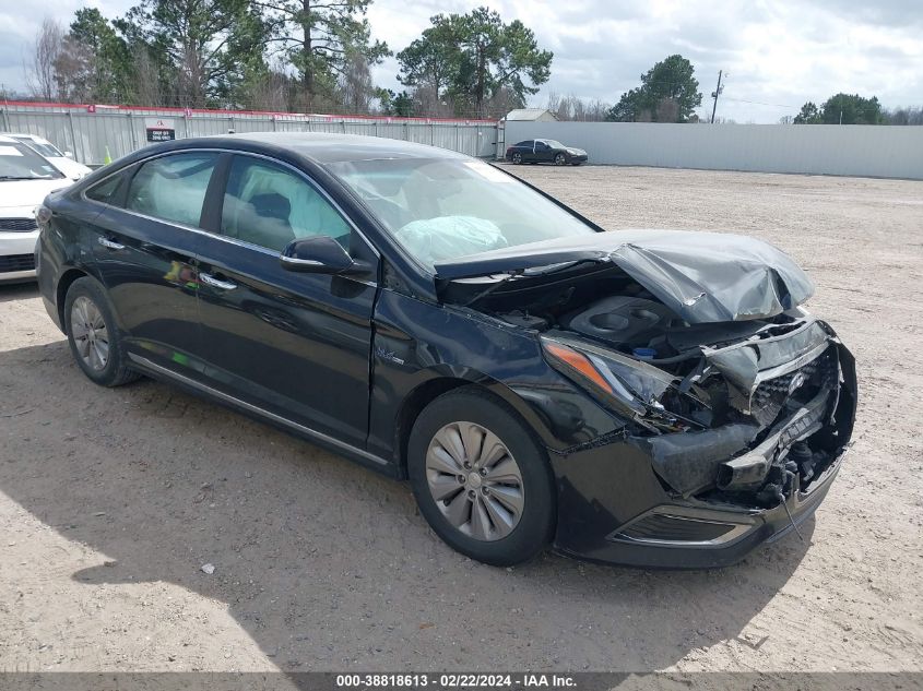 2017 HYUNDAI SONATA HYBRID SE