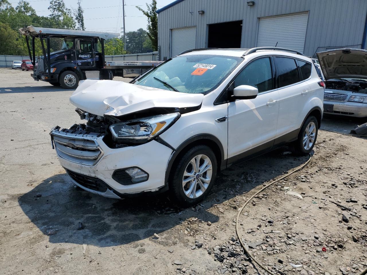 2018 FORD ESCAPE SE