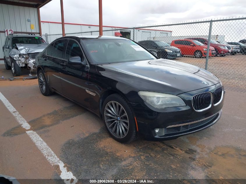 2012 BMW 740I