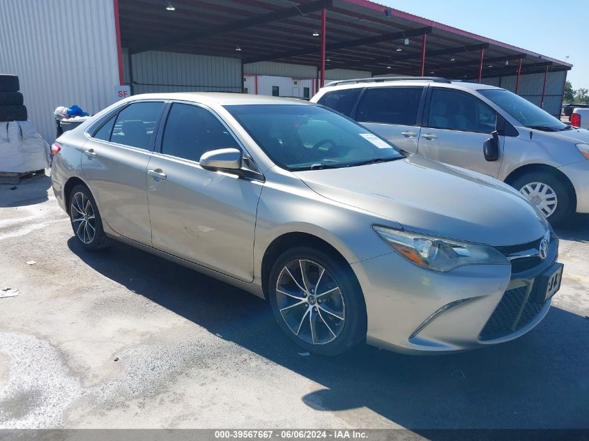 2015 TOYOTA CAMRY XSE