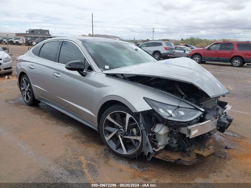 2022 HYUNDAI SONATA SEL PLUS