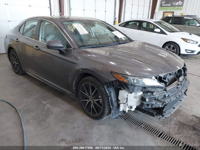 2021 TOYOTA CAMRY SE