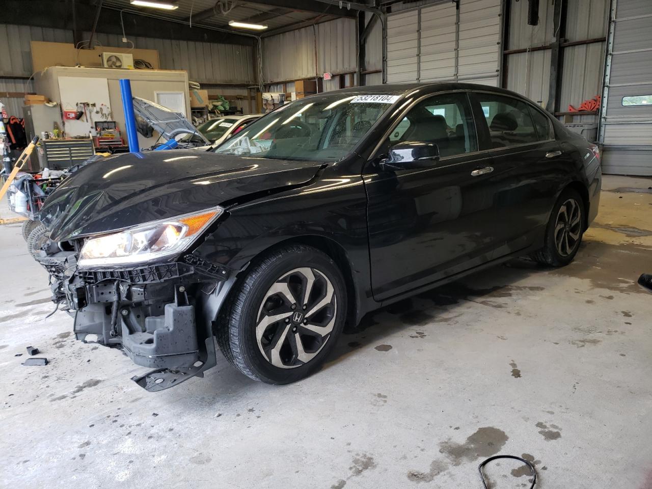 2017 HONDA ACCORD EX