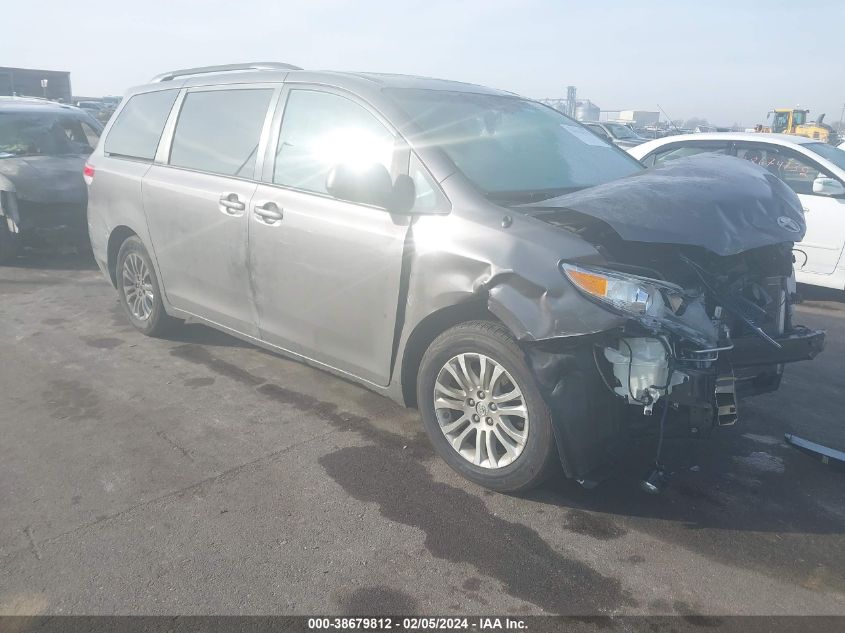 2014 TOYOTA SIENNA XLE V6 8 PASSENGER