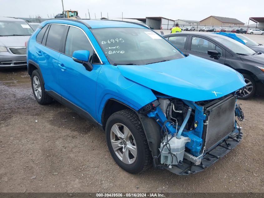 2021 TOYOTA RAV4 XLE