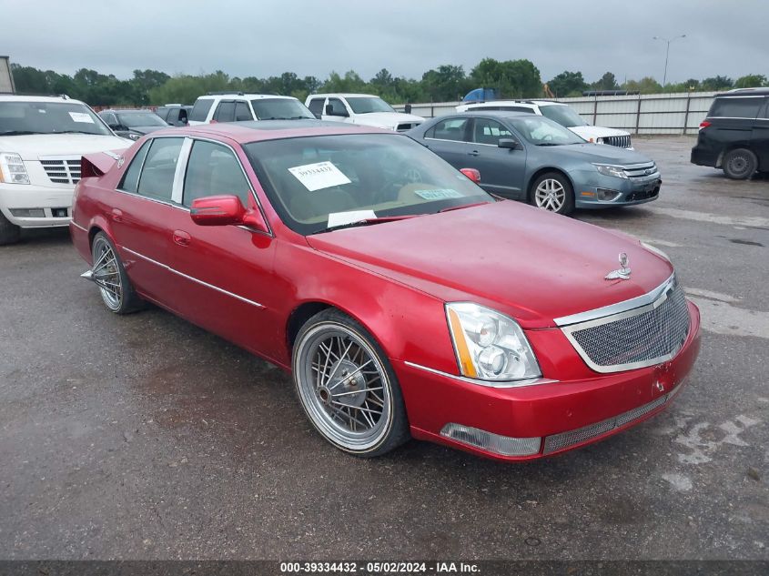 2010 CADILLAC DTS LUXURY COLLECTION