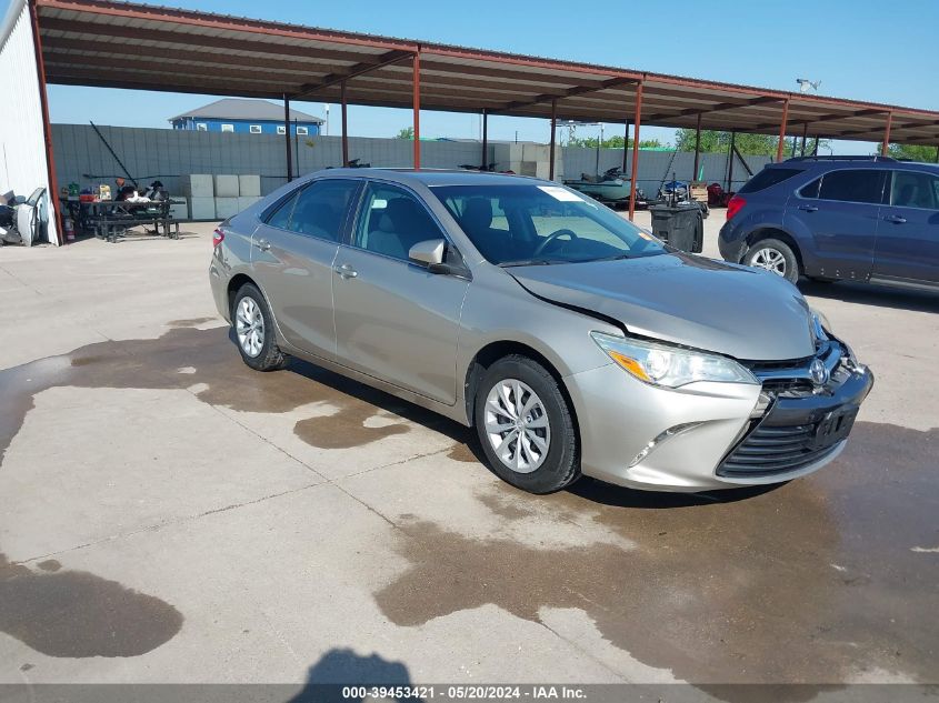 2015 TOYOTA CAMRY LE