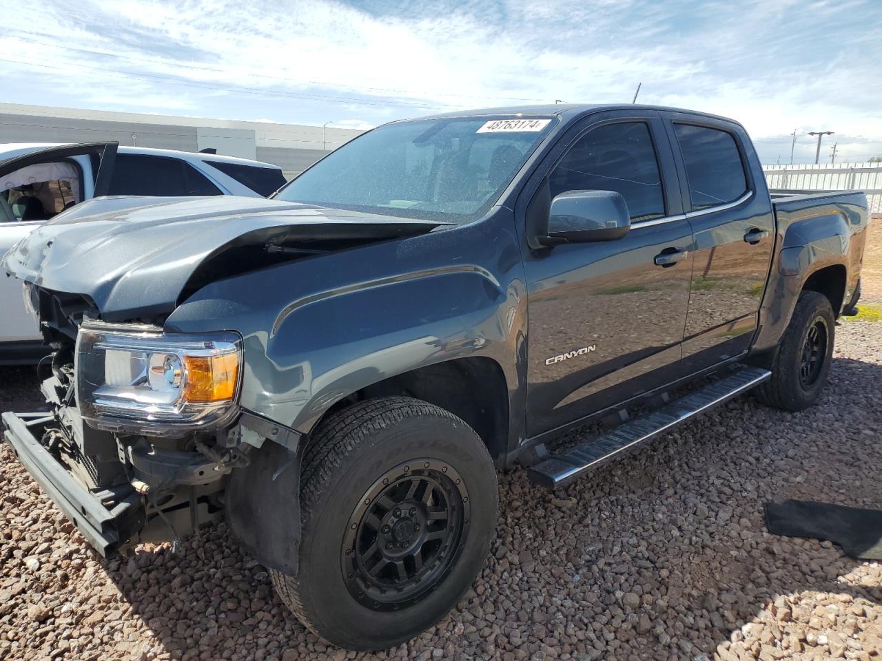 2017 GMC CANYON SLE