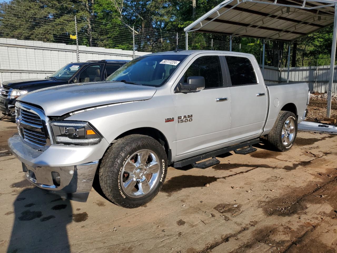 2016 RAM 1500 SLT