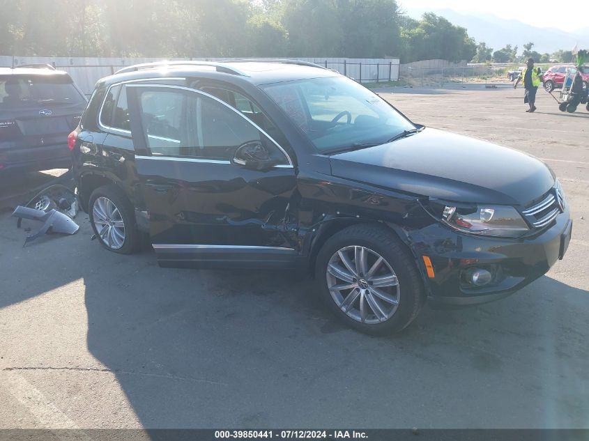 2012 VOLKSWAGEN TIGUAN SE