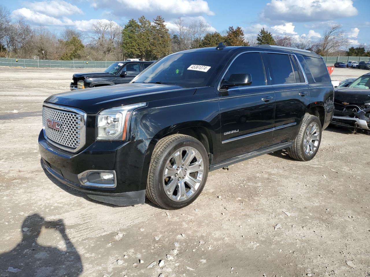 2016 GMC YUKON DENALI