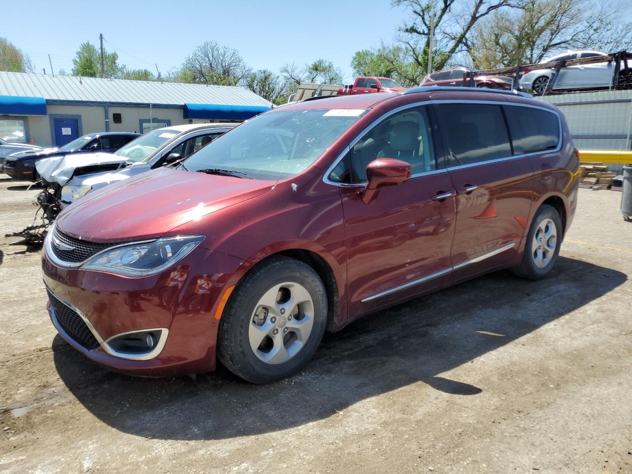 2017 CHRYSLER PACIFICA TOURING L PLUS