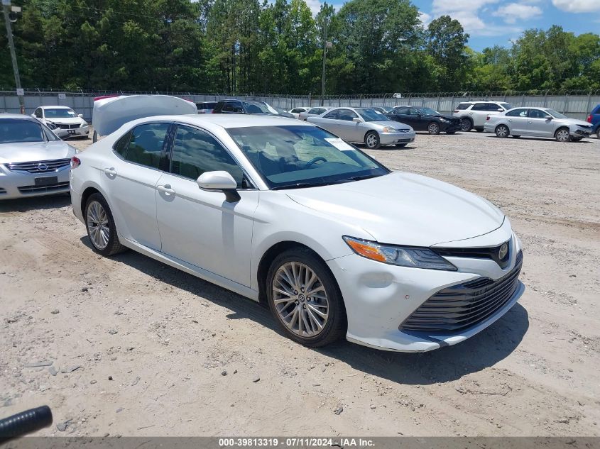 2018 TOYOTA CAMRY XLE