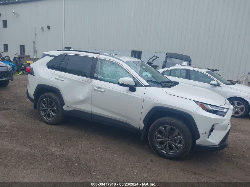 2022 TOYOTA RAV4 XLE PREMIUM