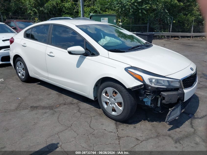 2017 KIA FORTE LX