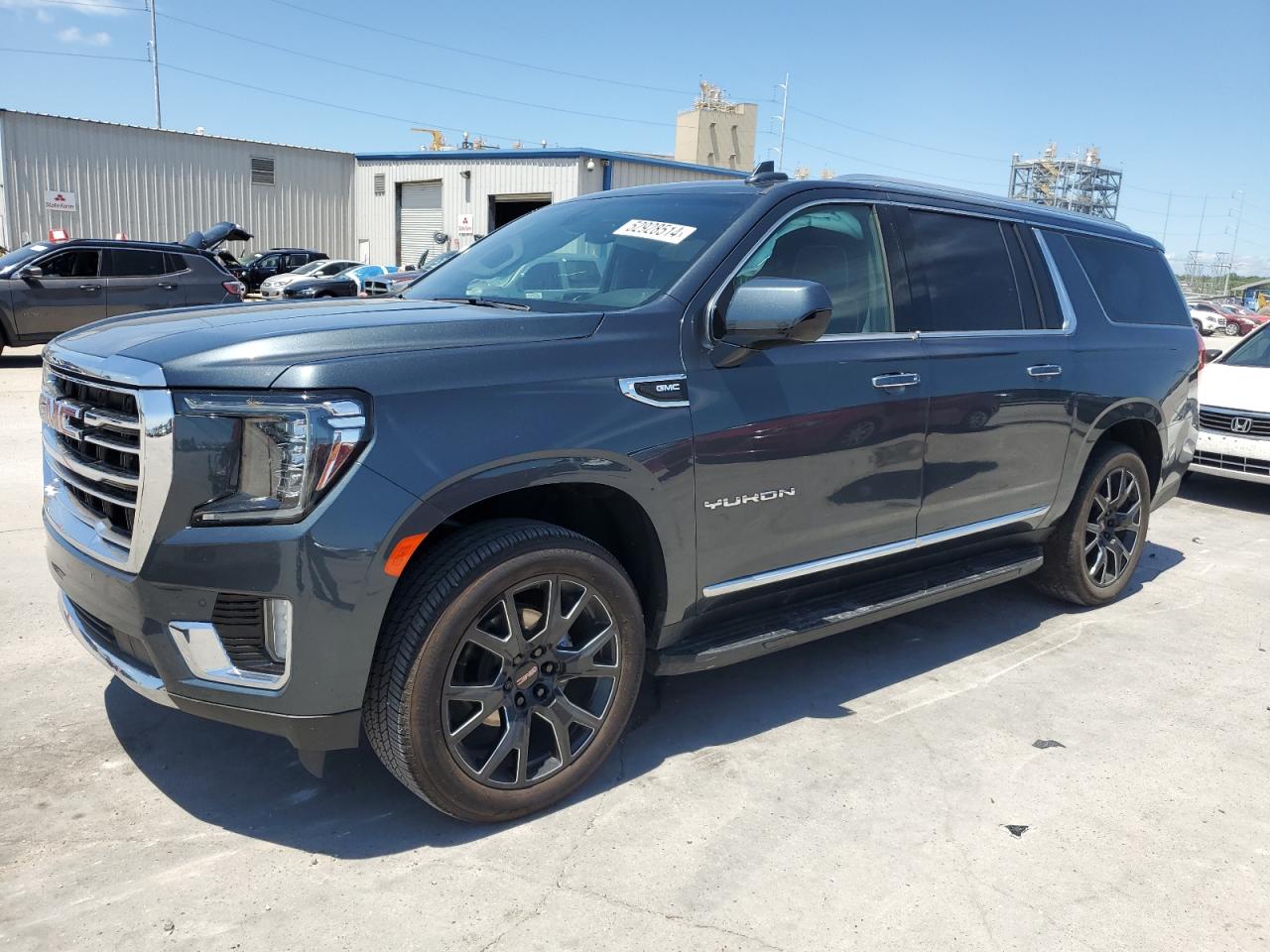 2021 GMC YUKON XL C1500 SLT