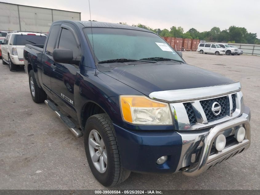 2010 NISSAN TITAN SE