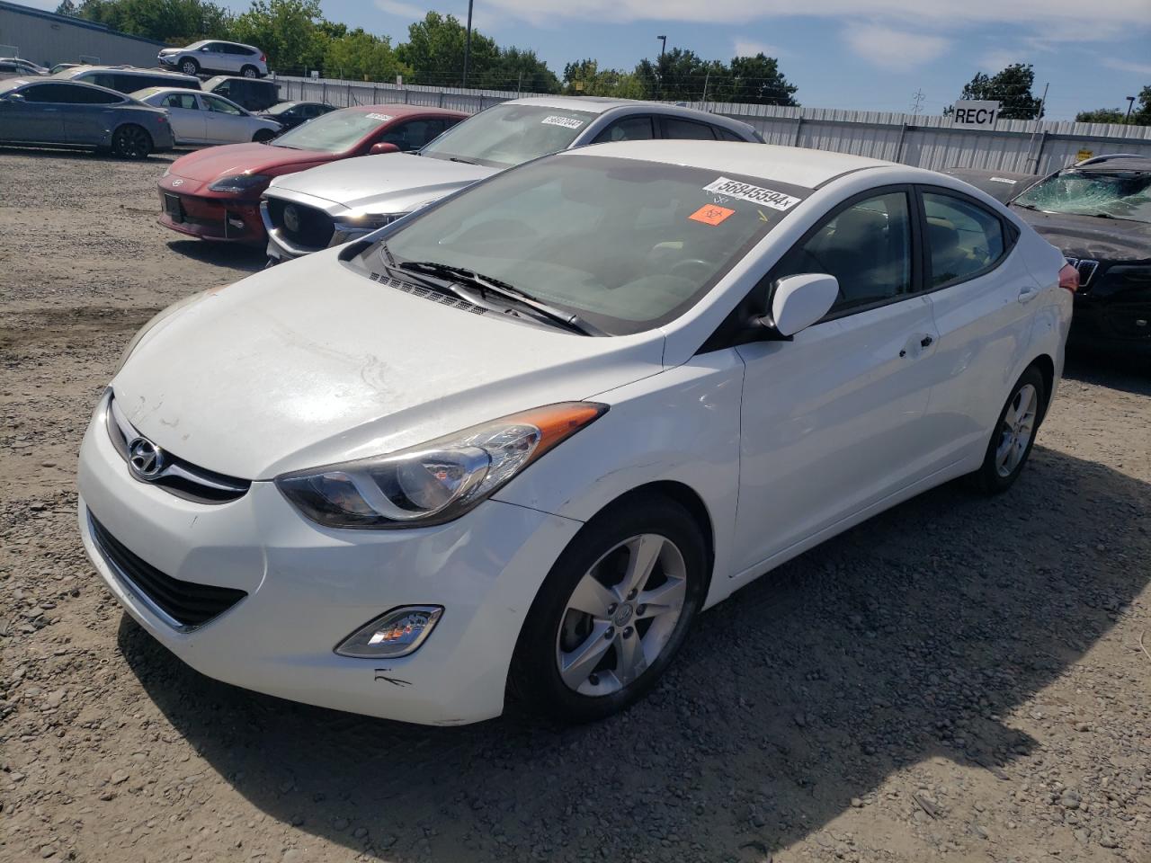 2013 HYUNDAI ELANTRA GLS