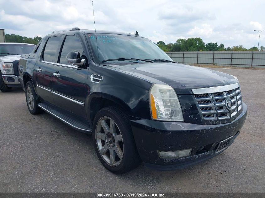 2011 CADILLAC ESCALADE EXT LUXURY