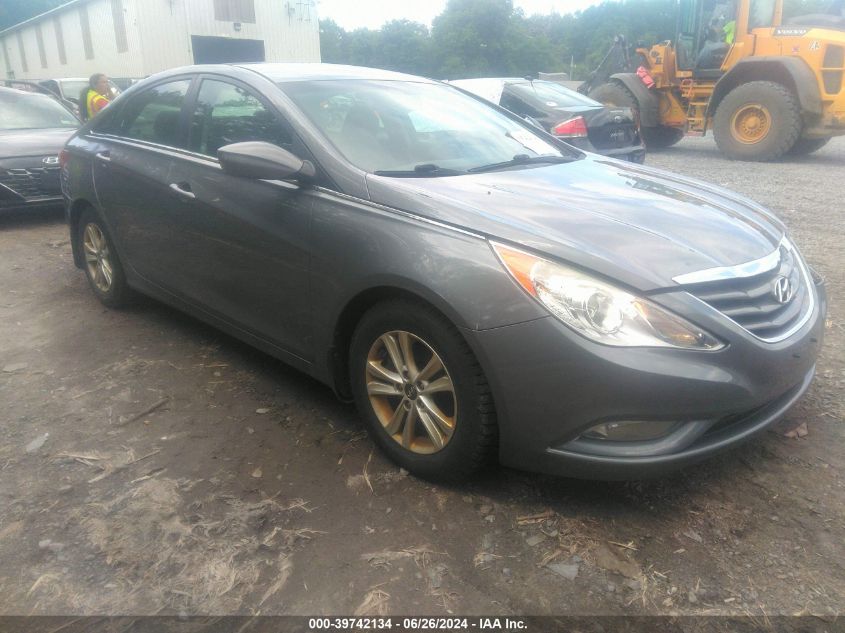 2013 HYUNDAI SONATA GLS