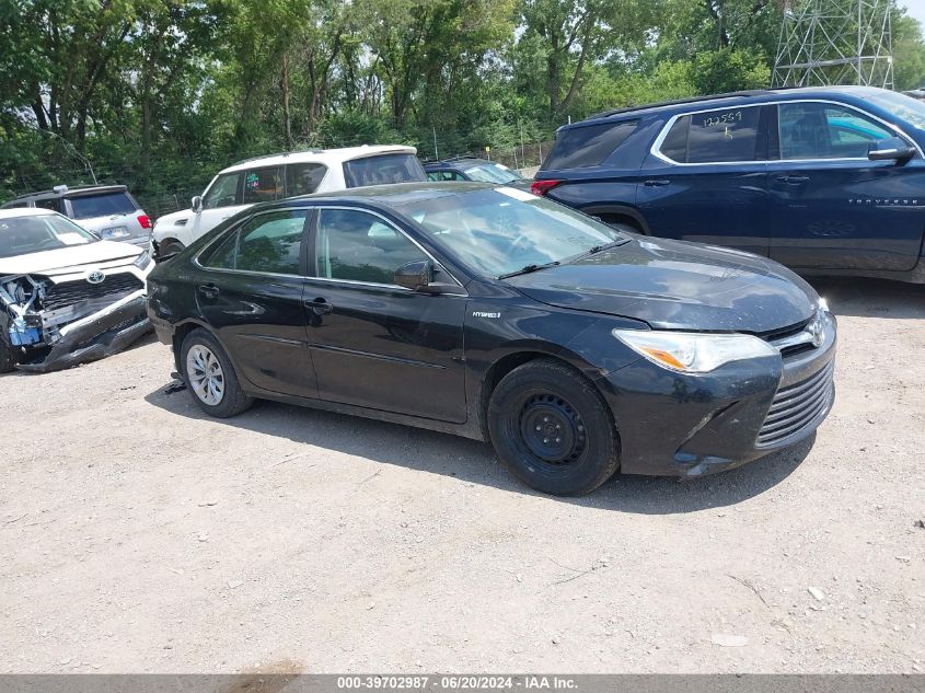 2017 TOYOTA CAMRY HYBRID LE