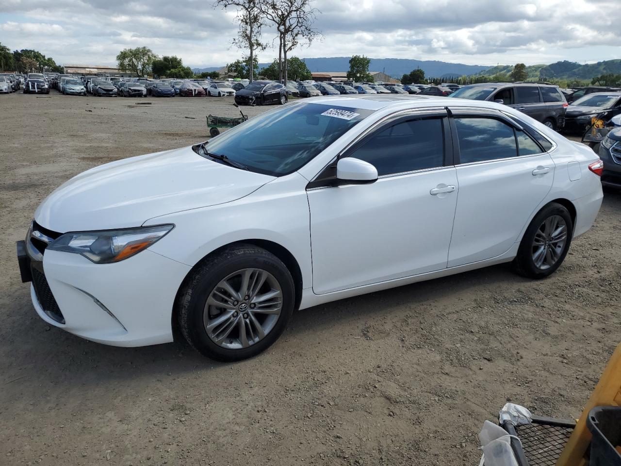 2016 TOYOTA CAMRY LE