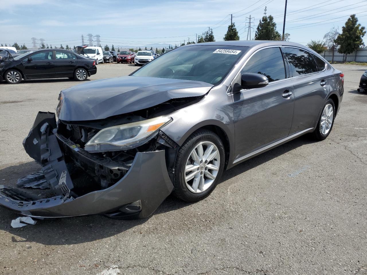 2015 TOYOTA AVALON XLE